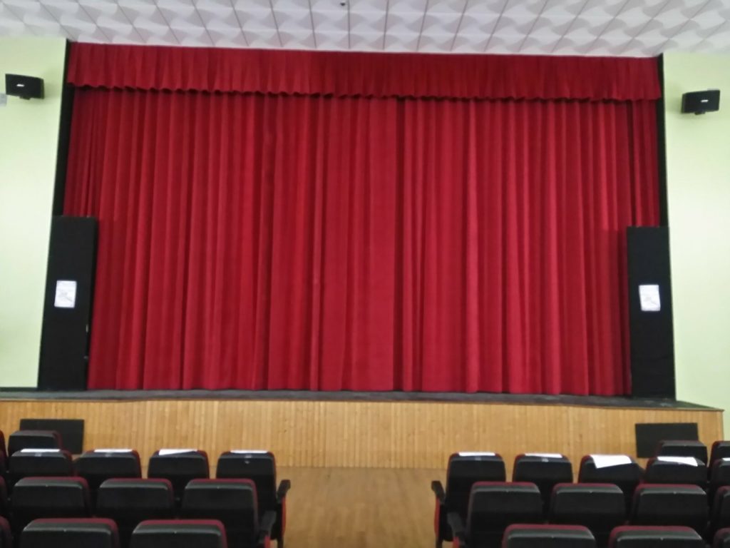 Teatro de Gelves ( Sevilla )