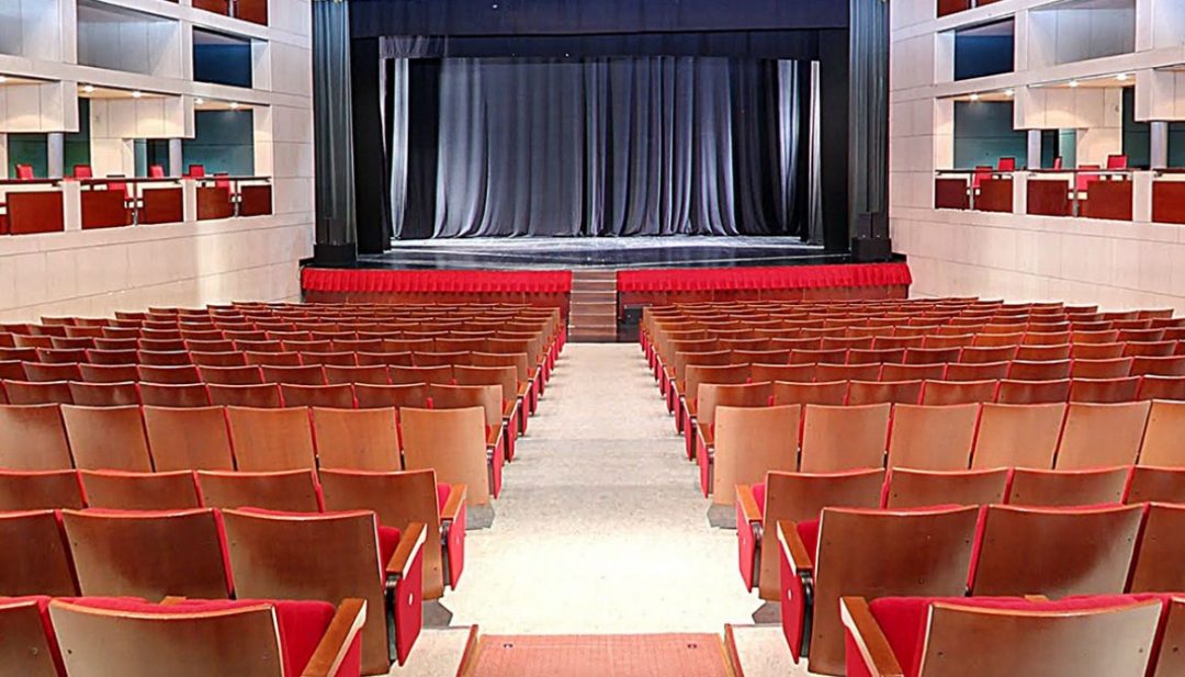 Se levantan los telones de teatro en Badajoz con su festival